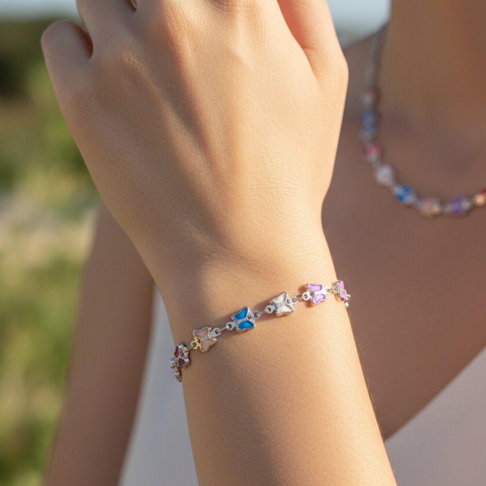 "Trendy Bracelet for Girls & Women – Cute, Adjustable & Gift-Ready | MLCRC1464 - Picture 5 of 5
